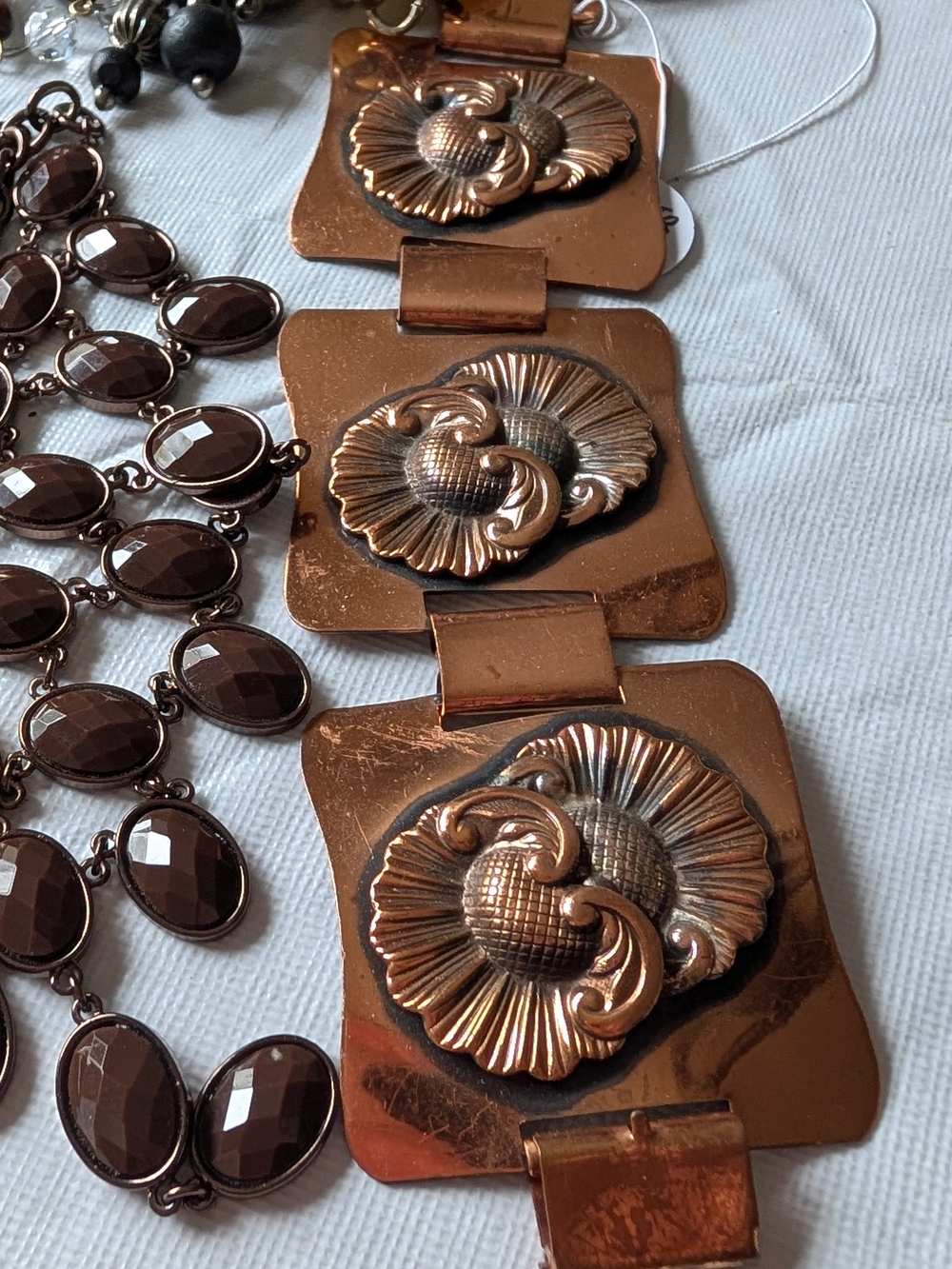 Assorted jewelry Unbranded miscellaneous items - Picture 6 of 16